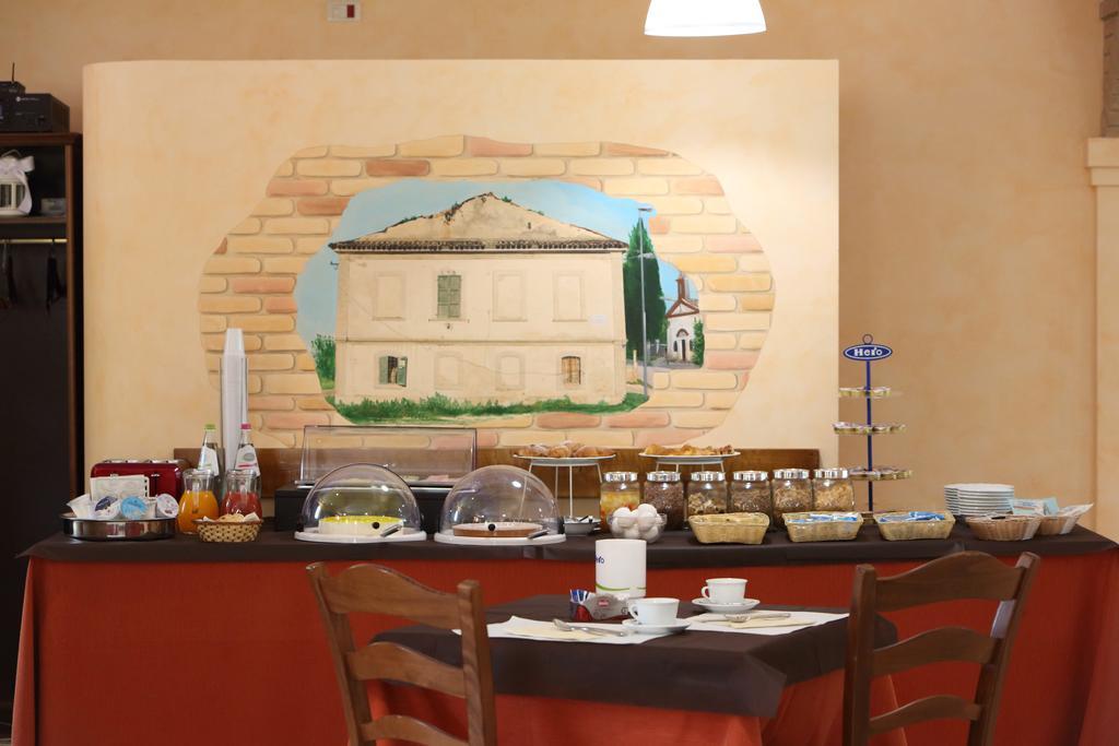 Country House Il Ponte Alba Adriatica Luaran gambar