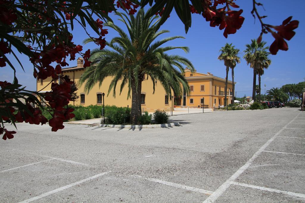 Country House Il Ponte Alba Adriatica Luaran gambar