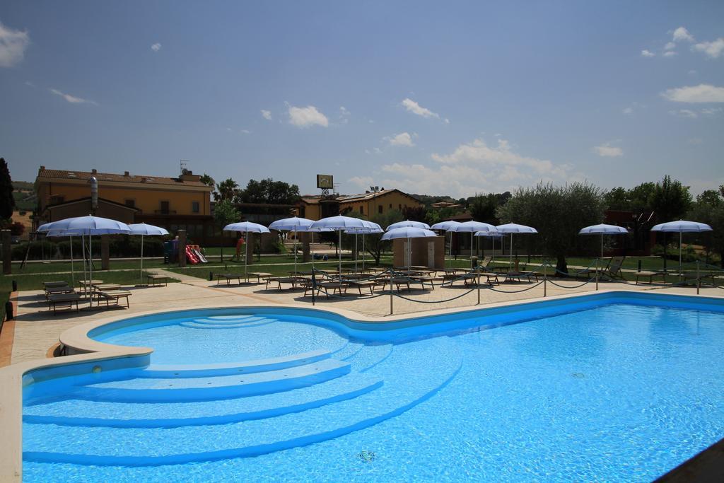 Country House Il Ponte Alba Adriatica Luaran gambar